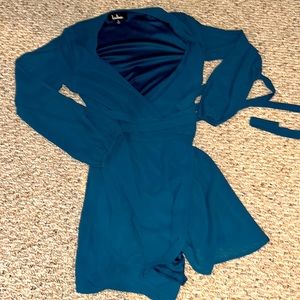 NWT long sleeved teal wrap dress